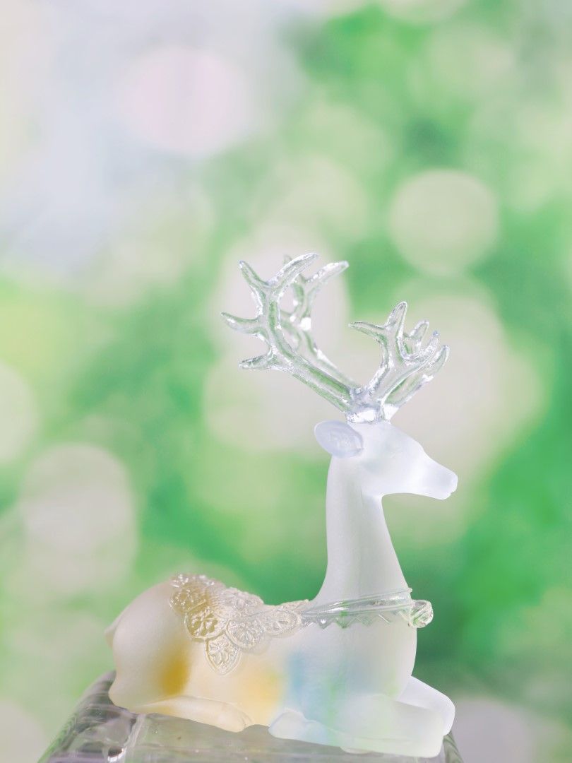 Deer 鹿 (White 白) - Medium